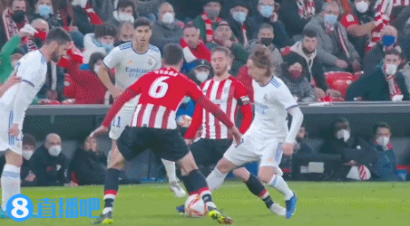 2025 赛季回顾：大谷翔平在对阵洋基的关键系列赛中，单场贡献 4 支长打创生涯纪录